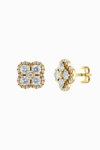 Cercei stud din argint 925 placați aur galben Manissi Bold Clover Gold, vedere laterală cu închizătoare butterfly