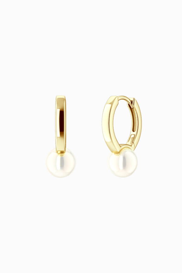 Cercei din argint 925 placați aur galben cu perlă sintetică Manissi Shell Pearl, vedere laterală
