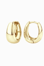 Cercei huggie argint 925 placați aur galben Manissi Big Bold Oval Gold, profil chunky 6.5mm, vedere laterală cu închizătoare huggie