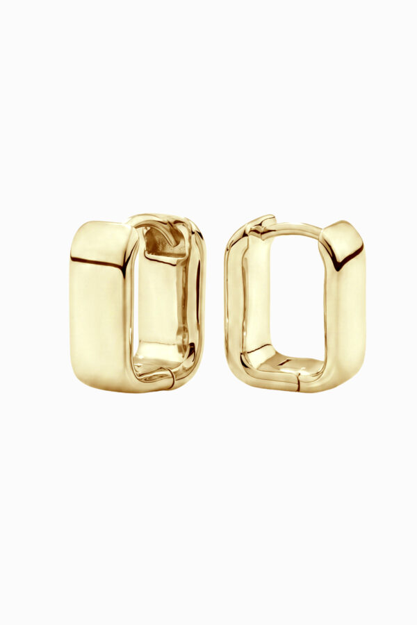Cercei huggie argint 925 placați aur galben Manissi Rectangle Small Bold Gold, profil chunky 5mm, vedere laterală cu închizătoare huggie